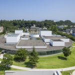 金沢21世紀美術館の円形の外観