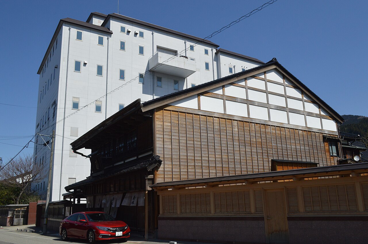 鶴来の菊姫酒蔵と白山の伏流水で醸す銘酒