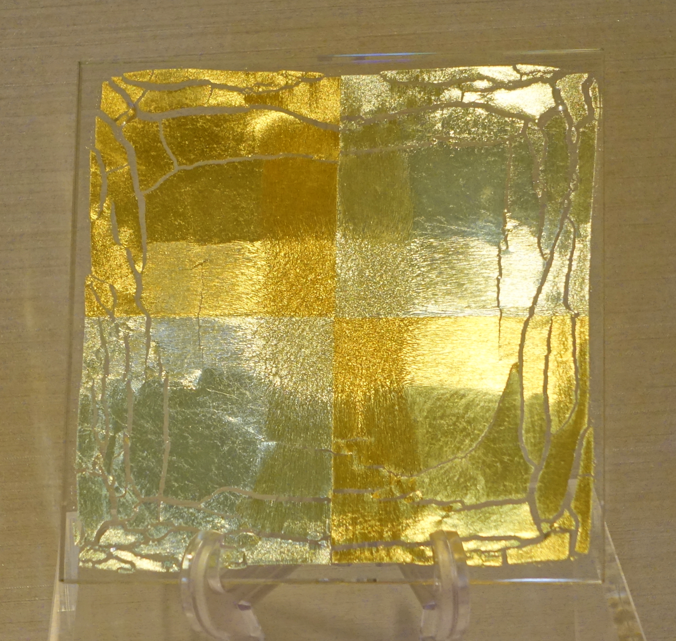 金沢の金箔工芸品