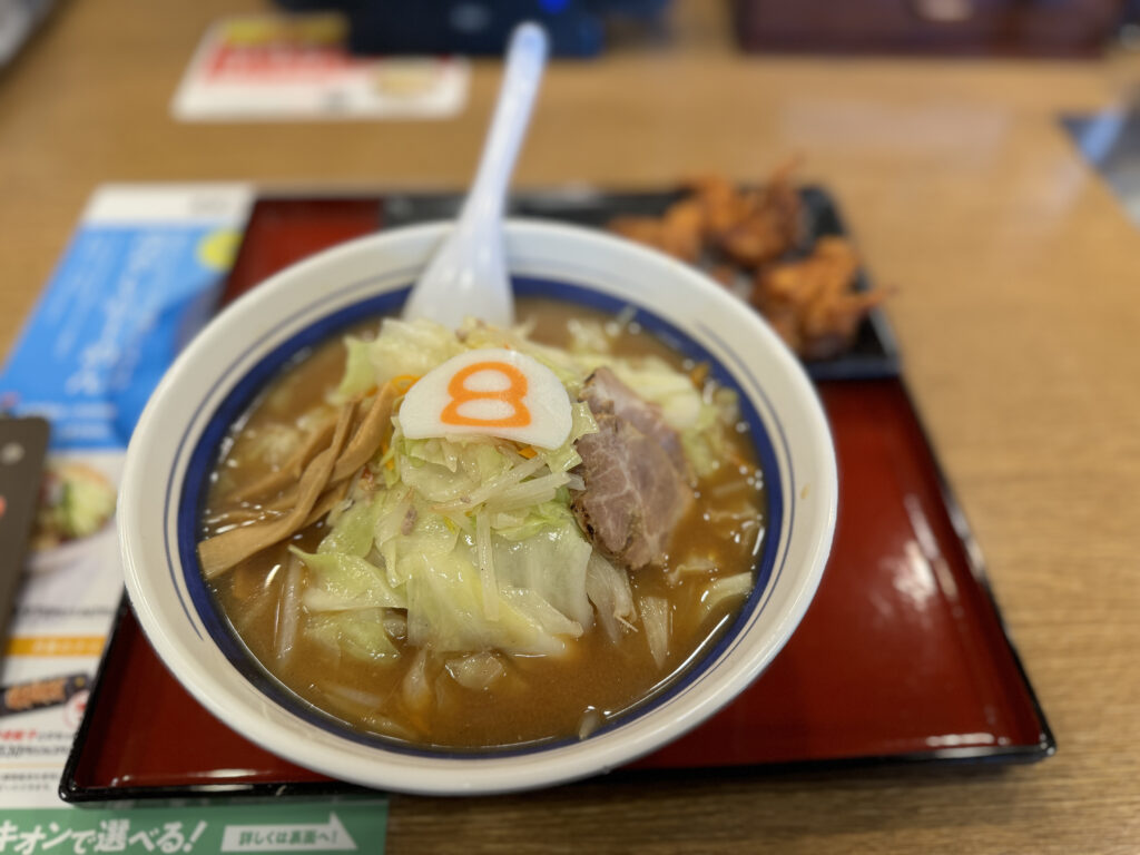 8番らーめんの野菜らーめん