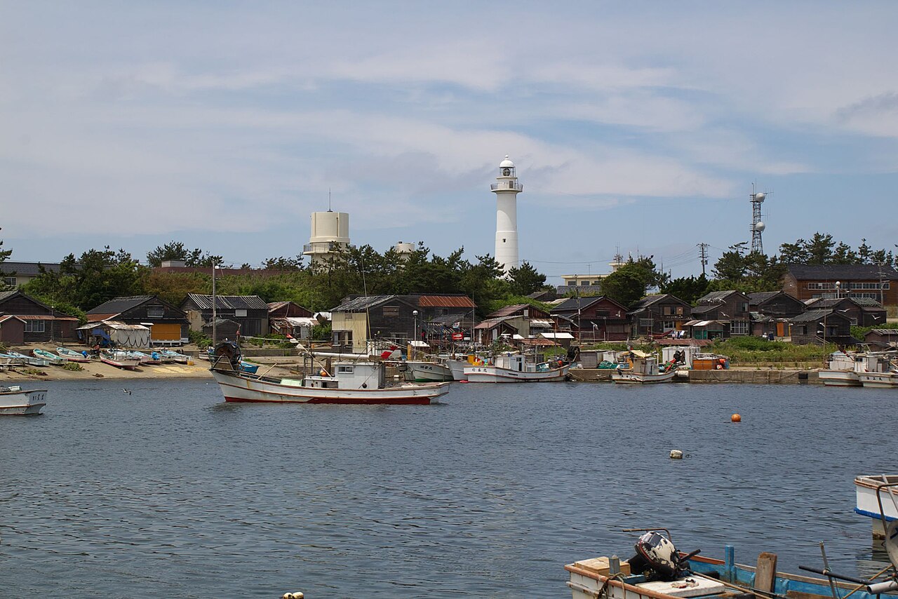 舳倉島の海岸と磯の風景・能登の海女文化の聖地