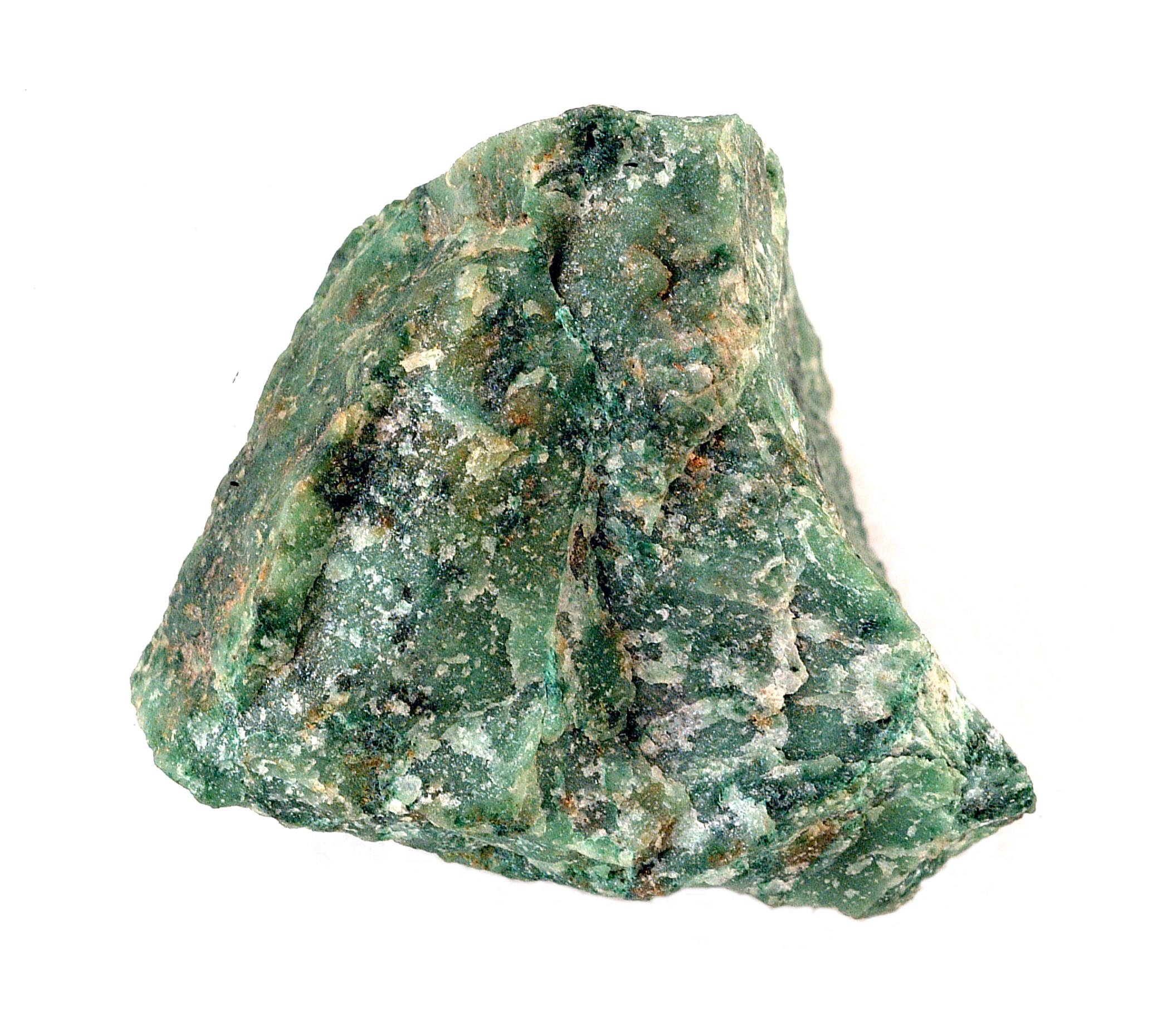 ヒスイ海岸で見つかる翡翠の原石