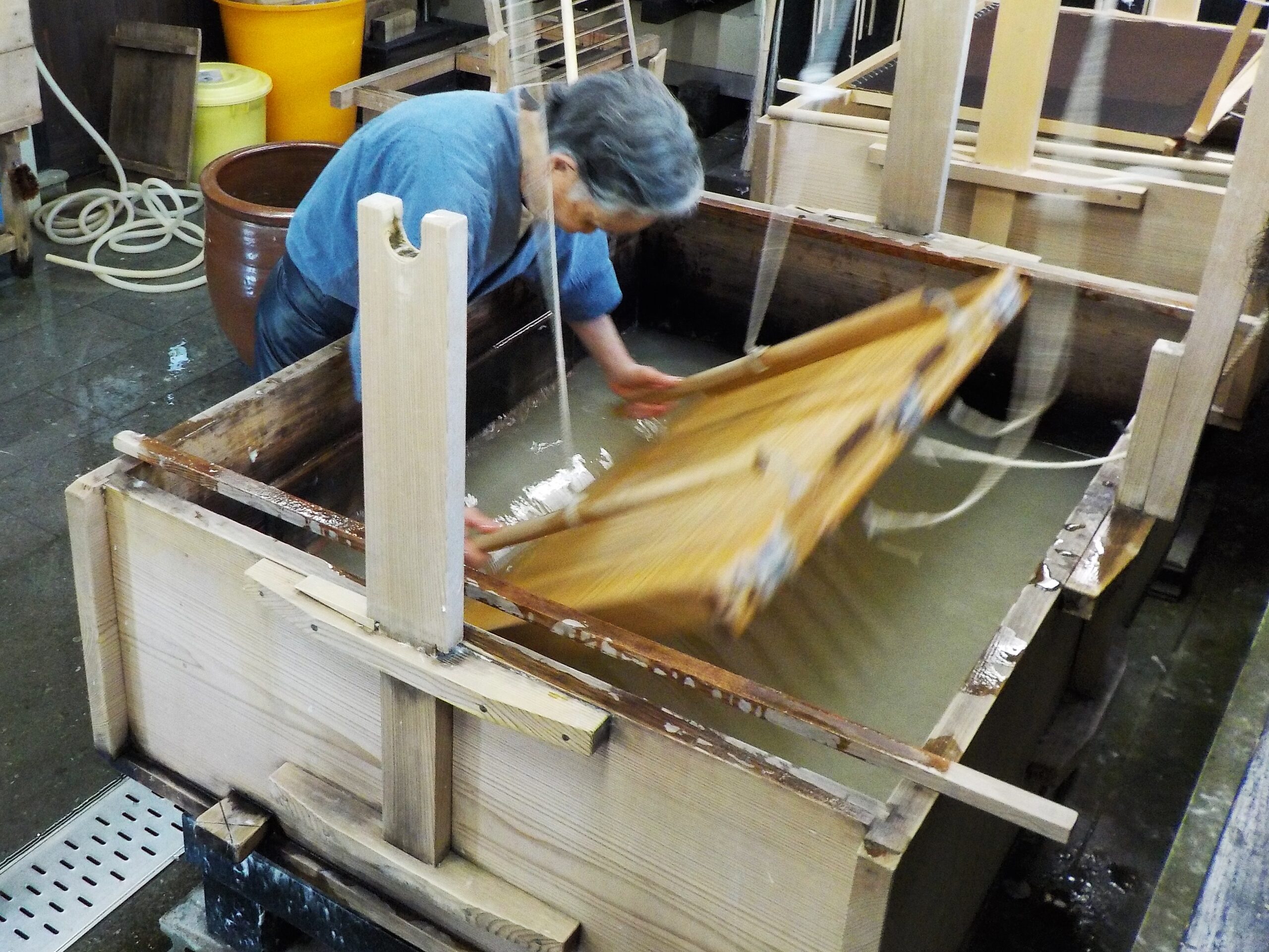 越中和紙の型染め工程