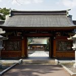 敦賀・気比神宮の境内と参道の風景