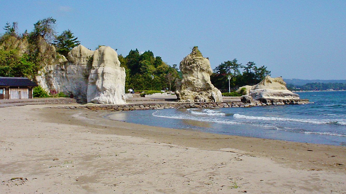 恋路海岸の風景