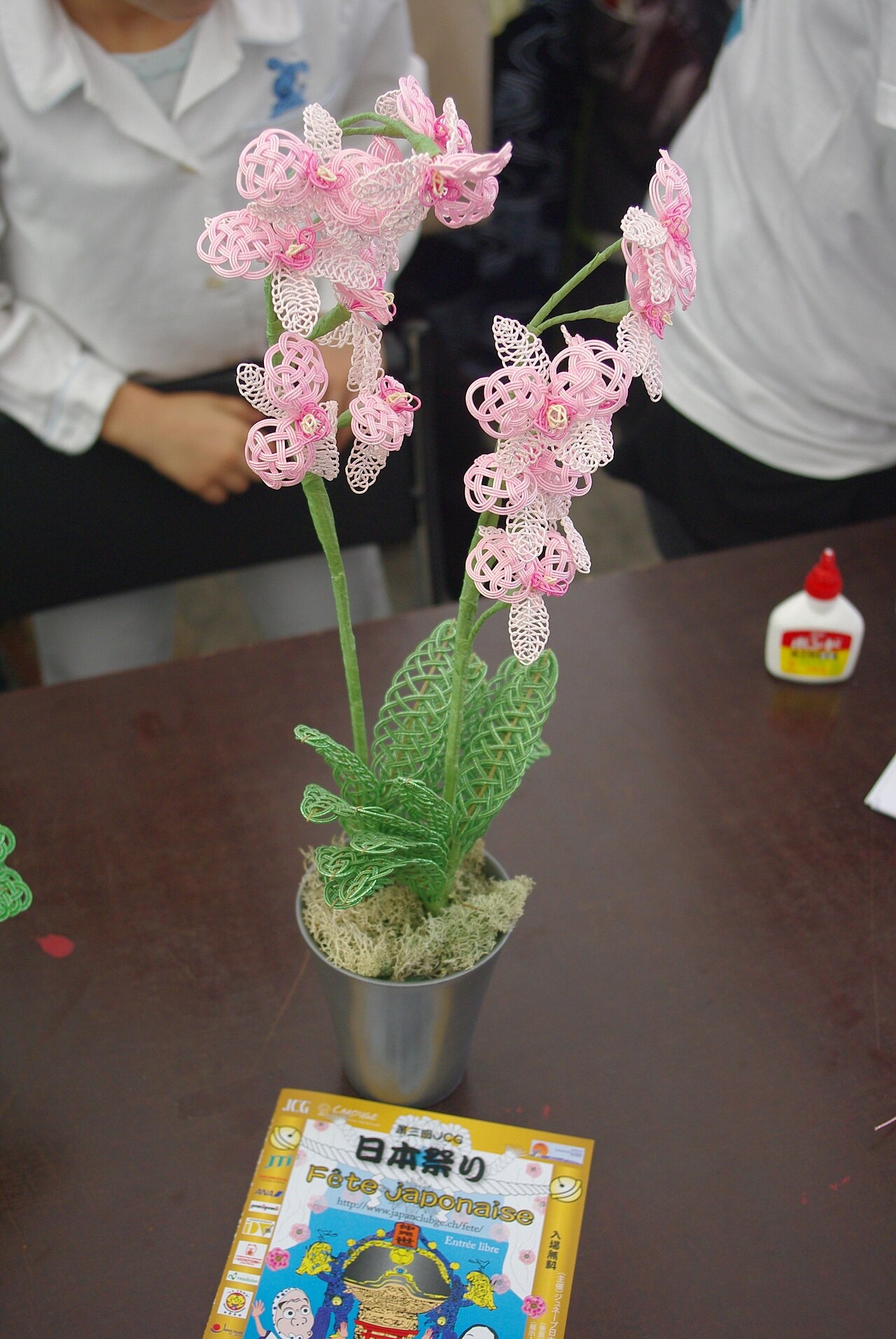 加賀水引で表現された花の立体造形