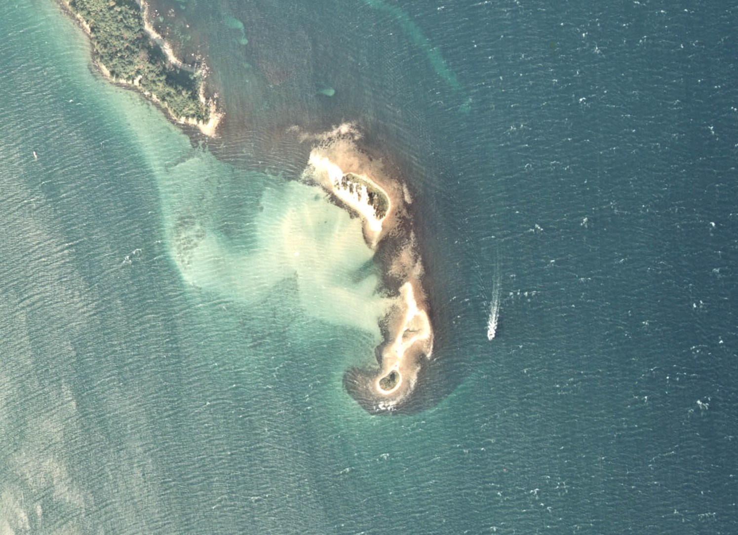 水島海水浴場の航空写真