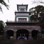 金沢・尾山神社の和漢洋折衷のステンドグラス神門