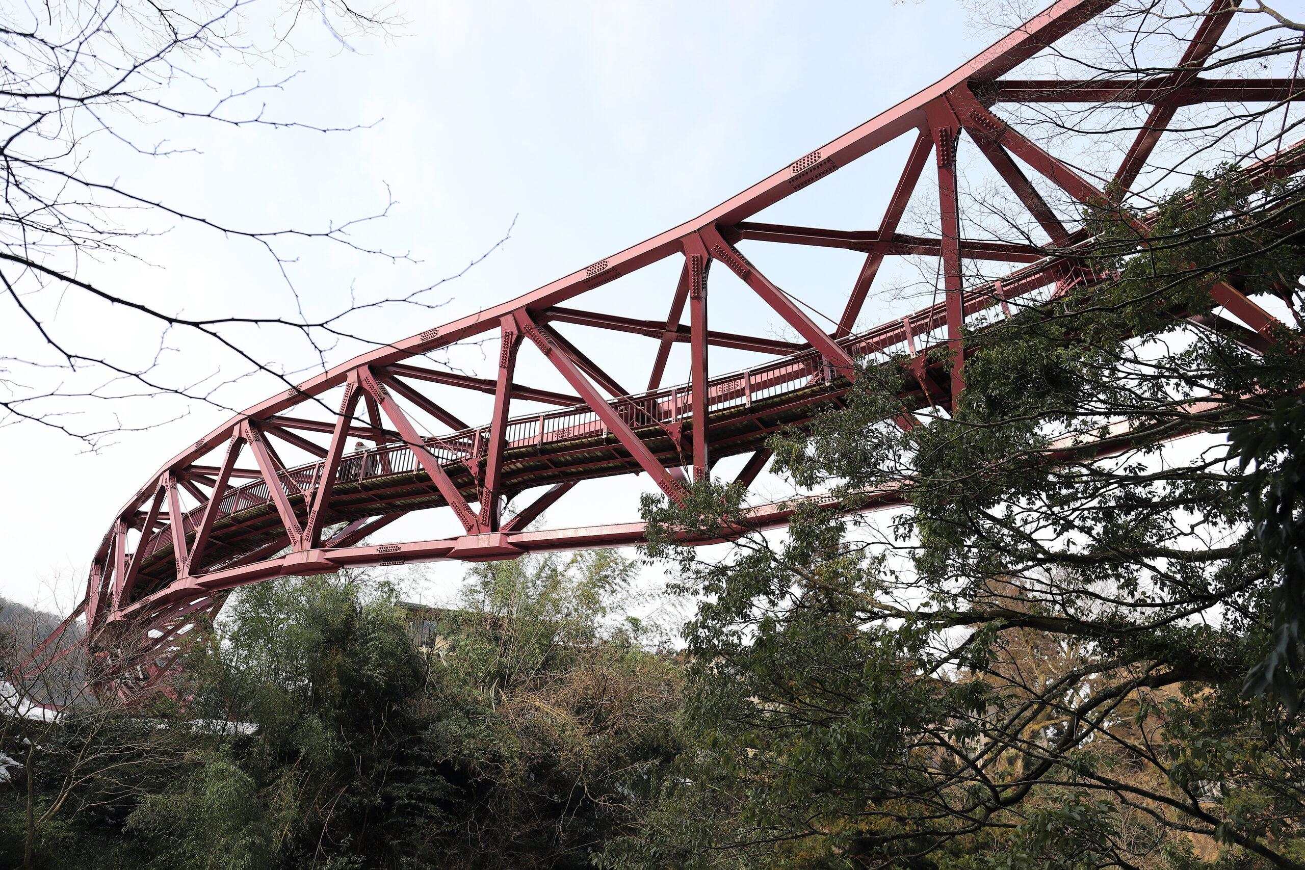 加賀温泉郷・山中温泉の鶴仙渓とあやとり橋