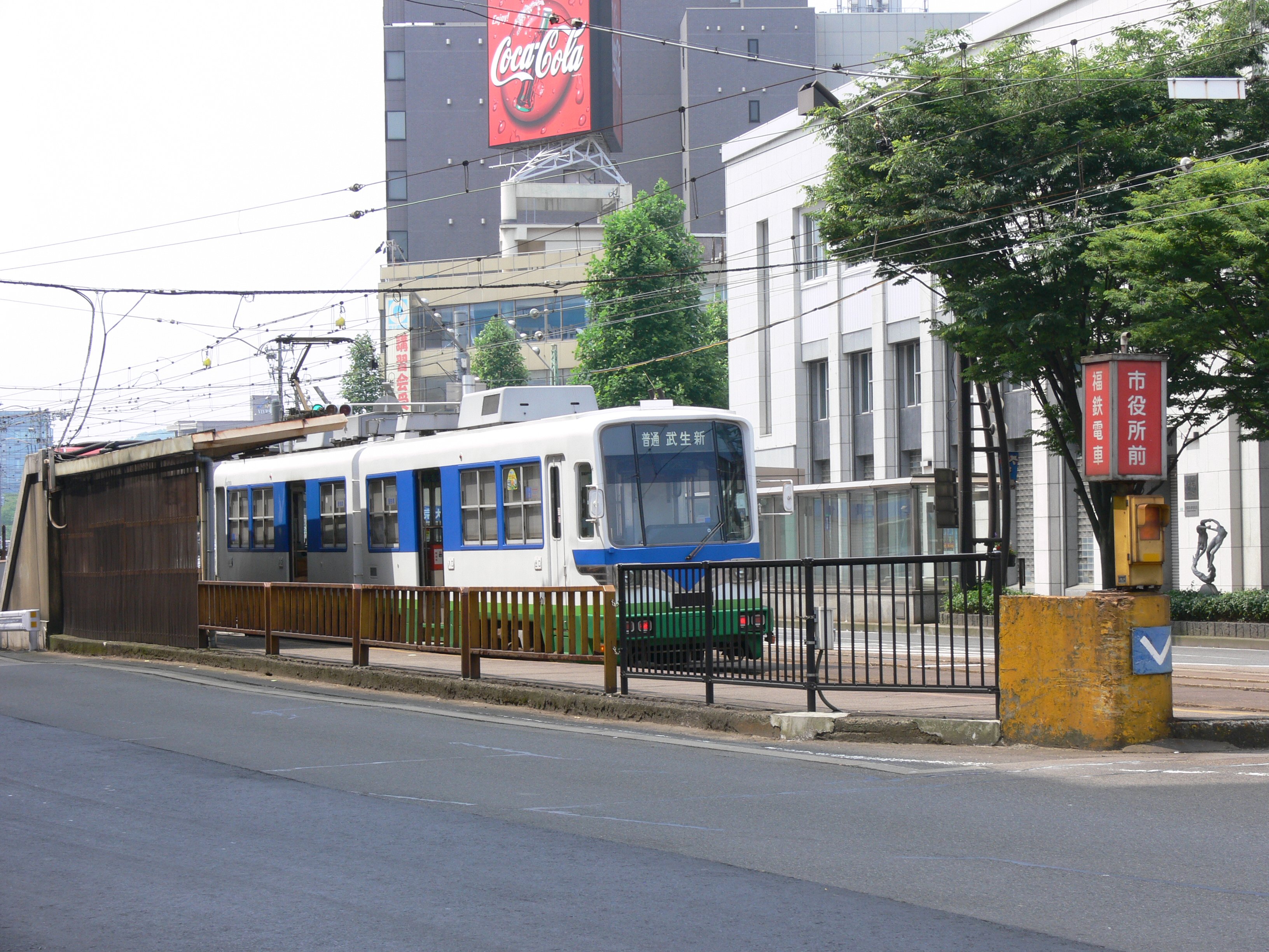 山代温泉の風情ある温泉街の街並み