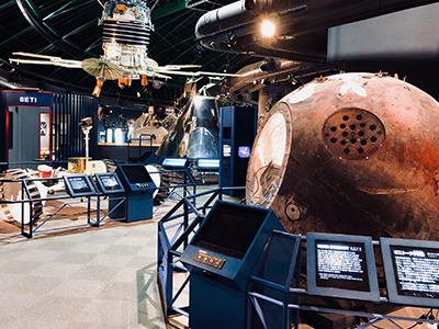 コスモアイル羽咋の宇宙科学展示室の全景